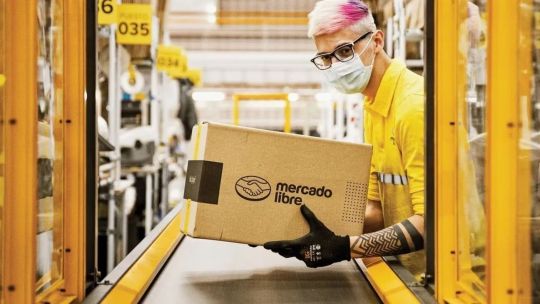 Mercado Libre ya permite comprar medicamentos con receta: cómo funciona el sistema y cómo pedir el reintegro a la obra social