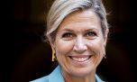El look monocromático de Máxima Zorreguieta que combinó un vestido minimalista con un impactante tocado