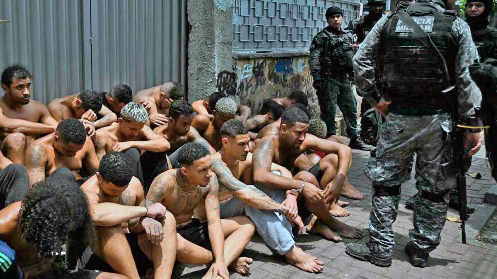 250726_policia_militar_brasil_favela_cedoc_g