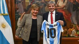 Georgieva respaldó al Gobierno, descartó nuevos fondos del FMI para Argentina y pidió: "Sigan comprando