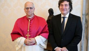 Papa León XIV junto con Javier Milei