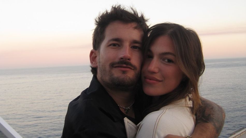 Stefi Roitman y Ricky Montaner