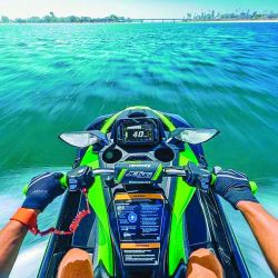 Kawasaki STX 160 R.