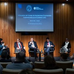 AICACYP decidió formalizar el reclamo ante los organismos competentes y destacó que las denuncias recibidas por parte de sus asociados muestran un incremento sostenido del ingreso clandestino de mercadería, la cual luego es ofrecida en el mercado argentino a valores considerablemente inferiores a los del circuito legal.
