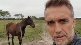 La nueva vida de Gabriel Omar Batistuta a los 57 años: alejado de la ciudad, sin amigos de verdad y enfocado en sus tres nietos