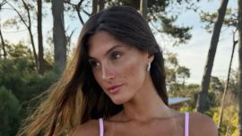 Lola Latorre reinventa el denim con un vestido de inspiración couture: volados, falda amplia y detalle cut out