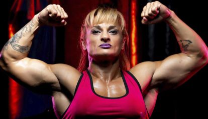 Alejandra "Locomotora" Oliveras
