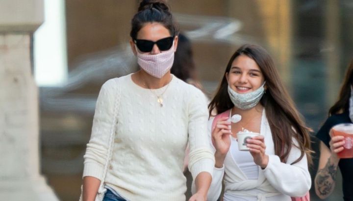 Aseguran que Suri, la hija de Tom Cruise, tomó una fuerte decisión legal para alejarse de su padre