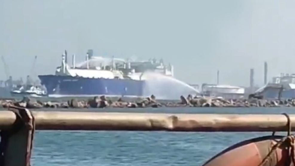 Dron iraní impacta en un buque cisterna de gas estadounidense 29072026