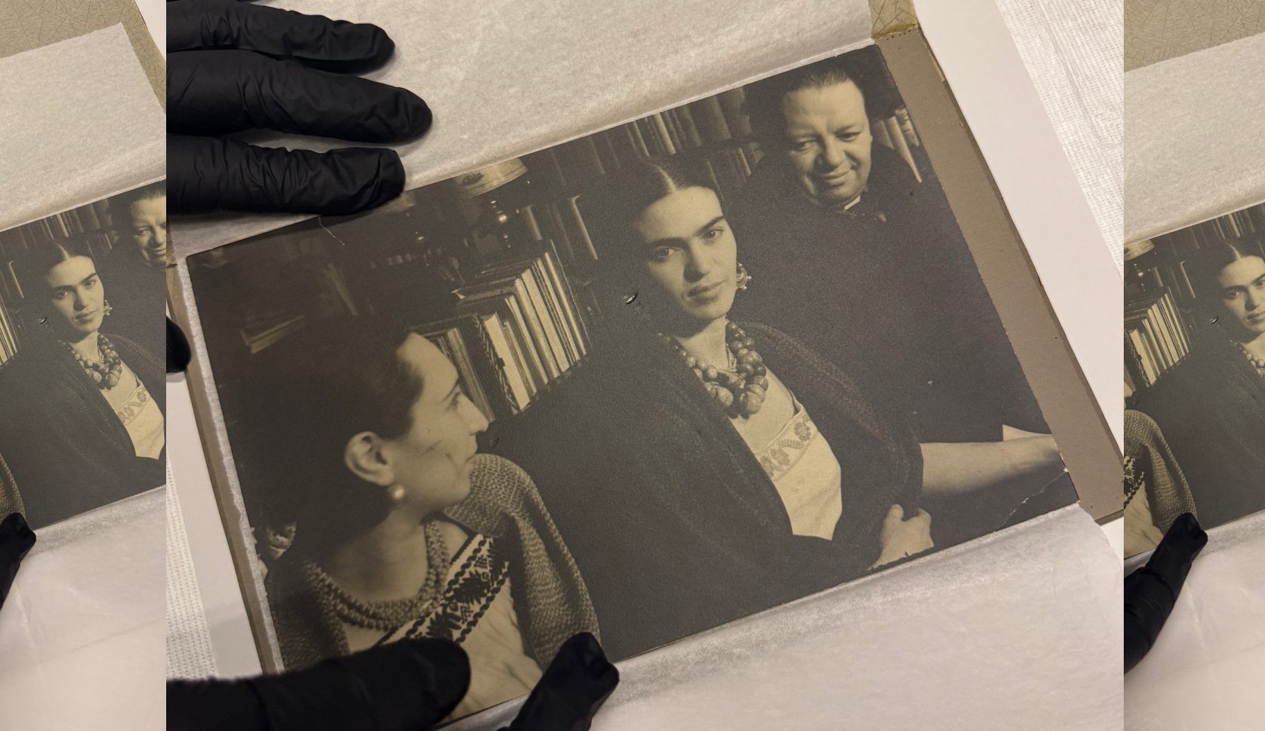 Fotografía de Frida Kahlo y Diego Rivera que pertenece a la Colección Costantini.