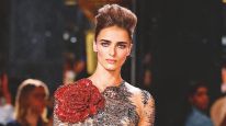 Elie Saab presentó su nueva colección en la Semana de la Alta Costura de París