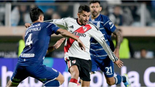 River volvió a perder y las redes se llenaron de memes y reacciones: Coudet y los nuevos jugadores, en el centro de las cargadas