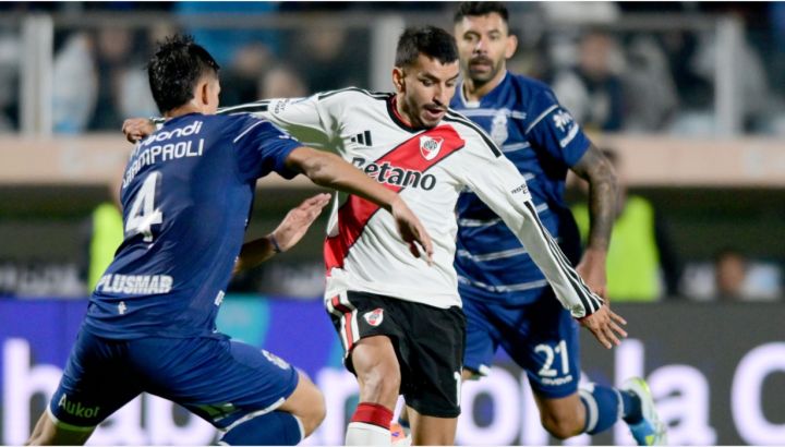 River vs Gimnasia