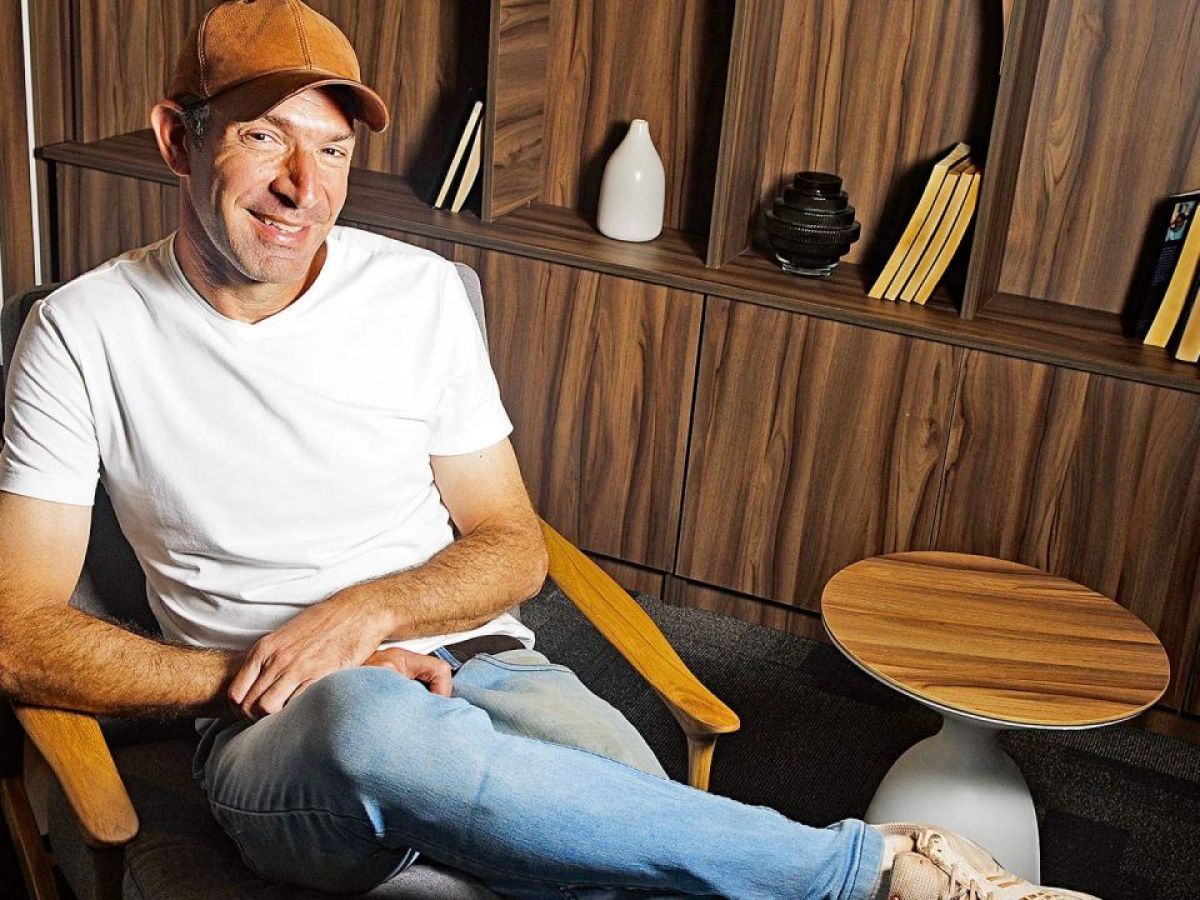Mariano Gorodisch, economista: "Pagar el mínimo de la tarjeta puede convertirse en una bola de nieve imparable"