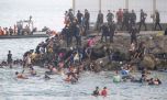  Las imágenes de la invasión marroquí a Ceuta que preocupan a España
