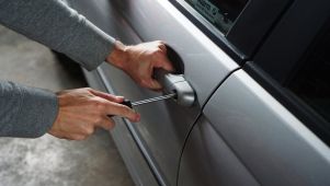 Cinco consejos para evitar el robo de autos.
