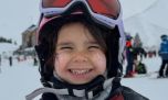 La alegría de Sarah Burlando en su primer día en aerosilla: complicidad con sus hermanas y ski con Barby Franco