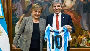 010826_georgieva_caputo_x_g