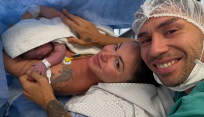 Gonzalo Montiel y Karina Nacucchio y su hija