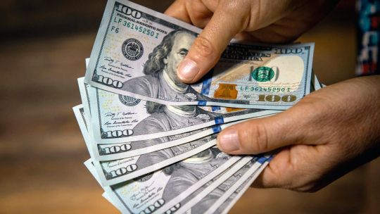 Ahorro: los argentinos compraron US$ 12 mil millones