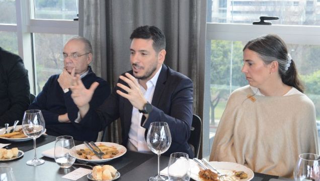 ferrer almuerzo julio 2026