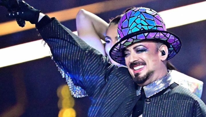 Boy George se retira de un musical en Londres tras el revuelo por su canción proisraelí "We Will Dance Again": qué dice la letra