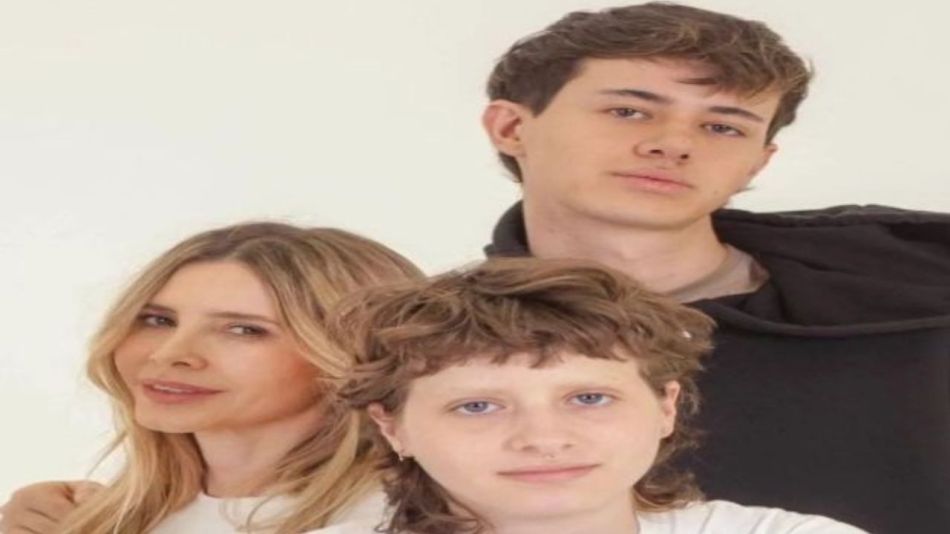 Guillermina Valdés con Dante y Paloma