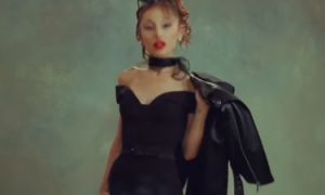 ARIANA GRANDE