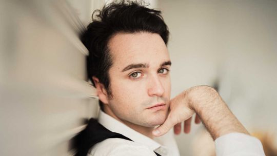El tenor que deslumbra al mundo llega al Teatro Colón: Xabier Anduaga protagonizará una gala junto a Hera Park