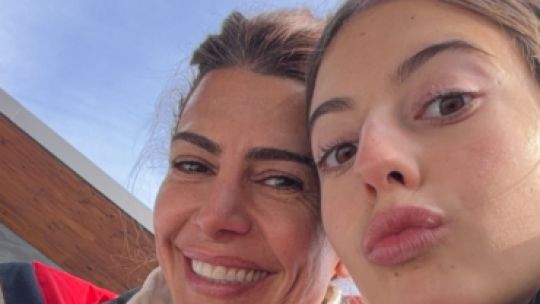 Juliana Awada mostró sus exclusivas vacaciones en la nieve