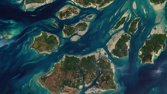 La NASA captó la impactante dinámica de las aguas mareales en Guinea-Bissau
