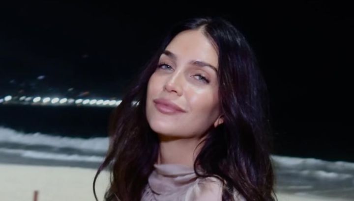 Adiós a las bañeras empotradas: Zaira Nara lidera la tendencia en decoración que conquista el 2026