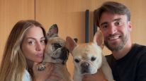 Caro Calvagni y Nicolás Tagliafico con Galo e India