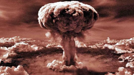 El cielo de Hiroshima a las 8:15: la crónica del bombardeo atómico que inauguró la era del terror global