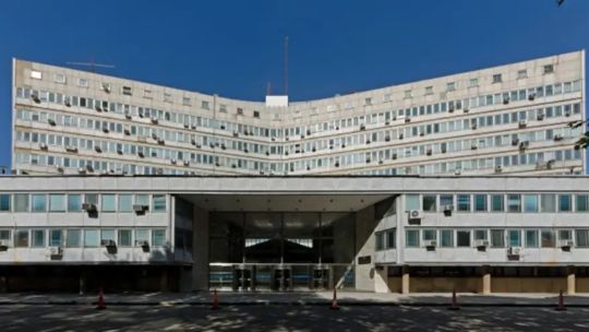 Investigan un grave accidente en un ascensor del Edificio Cóndor