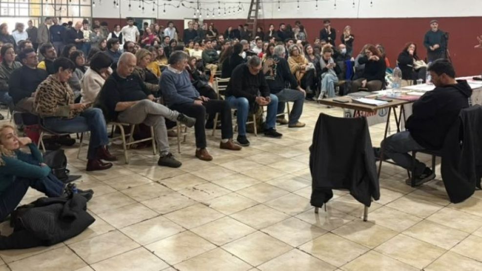 Asamblea extraordinaria Agepj