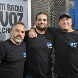 Info Pesca se emite todos los miércoles a las 20 hs desde los estudios de La Voz de Mar Chiquita, mientras que también se retransmite por Radio Vinilo de Mar del Plata.