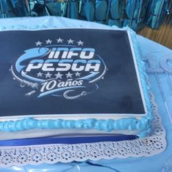Info Pesca se emite todos los miércoles a las 20 hs desde los estudios de La Voz de Mar Chiquita, mientras que también se retransmite por Radio Vinilo de Mar del Plata.