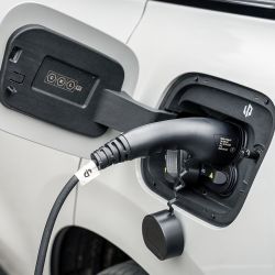 El Leapmotor C10 ultra-híbridoya está en el país.