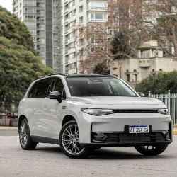 El Leapmotor C10 ultra-híbridoya está en el país.