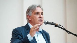 Martín Llaryora
