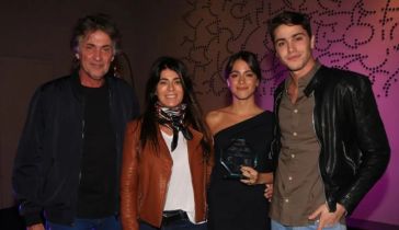 Tini Stoessel y su familia