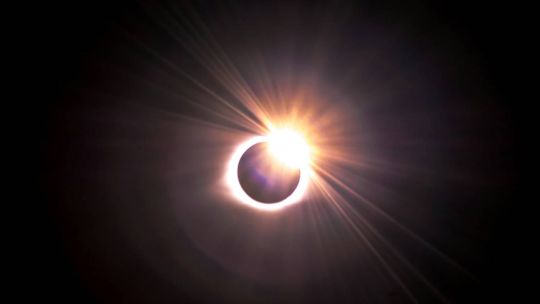 El eclipse solar total y lluvia de perseidas coincidirán el próximo miércoles 12 de agosto