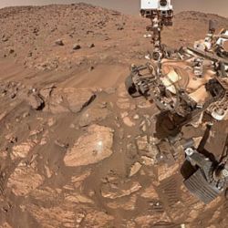 El rover Perseverance de la NASA ha encontrado indicios prometedores en el cráter Jezero