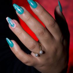 Manicura aura