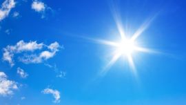 El cielo estará entre despejado a ligeramente nuboso.