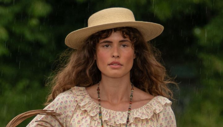 Copenhagen Fashion Week confirmó la tendencia beauty del momento y el frizz deja de ser un enemigo