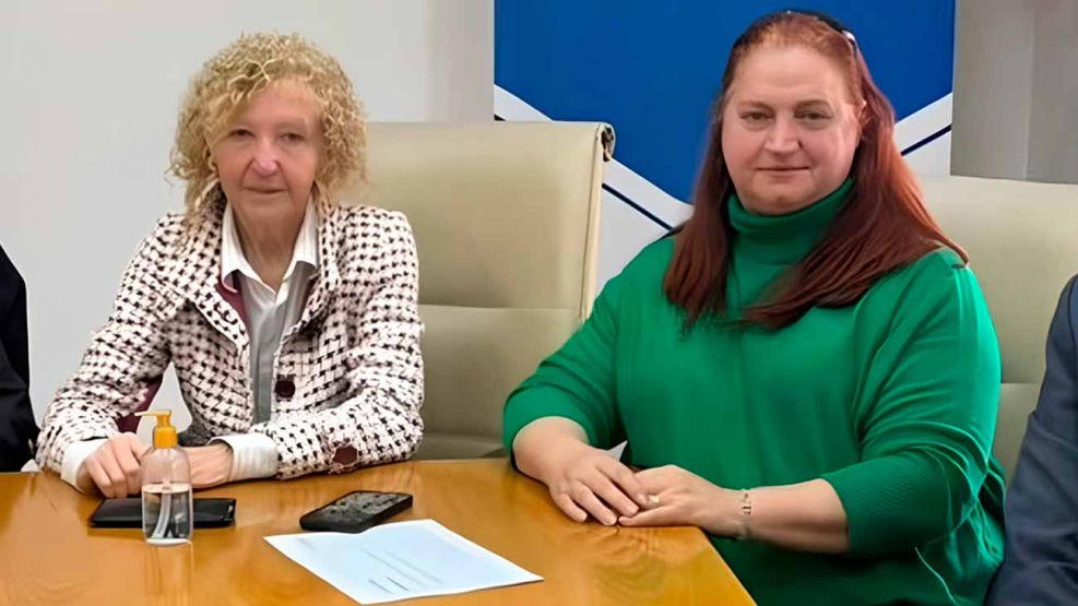Nélida Agustina Bisio y Gabriela Mantecon Fumado