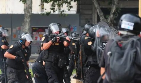 Represión