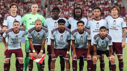 Mientras resuelve el futuro de Dibu Martínez, Aston Villa cayó con Bayern Múnich en amistoso internacional